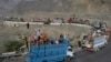 د پاکستان حکومت تر اوسه ۸۰۰،۰۰۰ افغانان ستانه کړي دي ـ پخوانی انځور.