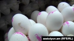Armenia -- Eggs on sale in a supermarket amid unexpected shortage ahead of New Year festivities, Yerevan, 28Dec2010