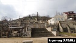 Мітрідатські сходи, Керч, лютий 2018 року