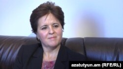 Armenia -- Teresa Daban Sanchez, head of the IMF office in Yerevan, is interviewed by RFE/RL Armenian Service, 1 October 2013