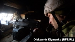 Бойових втрат серед українських військових за минулу добу і від початку доби 24 квітня немає, зауважили у штабі ООС