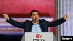  الکسيس سيپراس، رهبر حزب چپگرای «سيريزا»