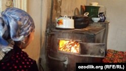 Самарқанднинг кўпгина қишлоқлари қатори Шўрбойи қишлоғига ҳам газ ўтмагани сабаб аҳоли газ баллонлар ёки кўмир, ўтин ёқиб кун кўради.