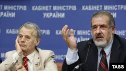 Мустафа Джемилев и Рефат Чубаров