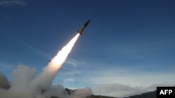 Armiya taktik raketa tizimi (ATACMS) sinovi. 14-dekabr, 2021-yil. AQSH Mudofaa vazirligi