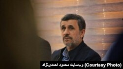 محمود احمدی‌نژاد
